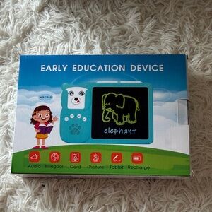 Early Education Device with Drawing Screen